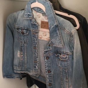Cropped jean jacket